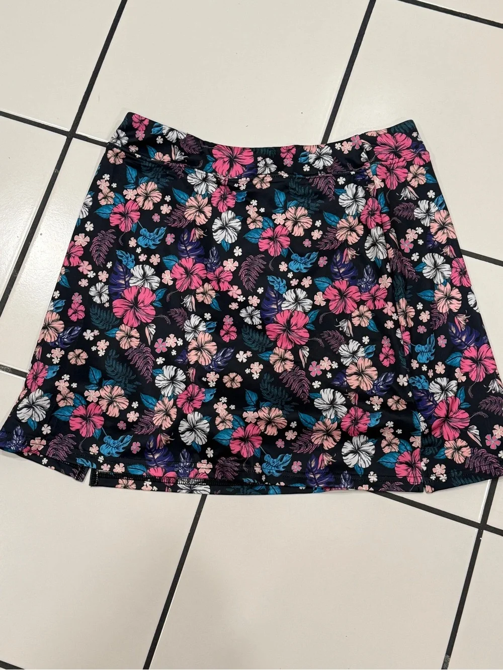Ekouaer flirty line
